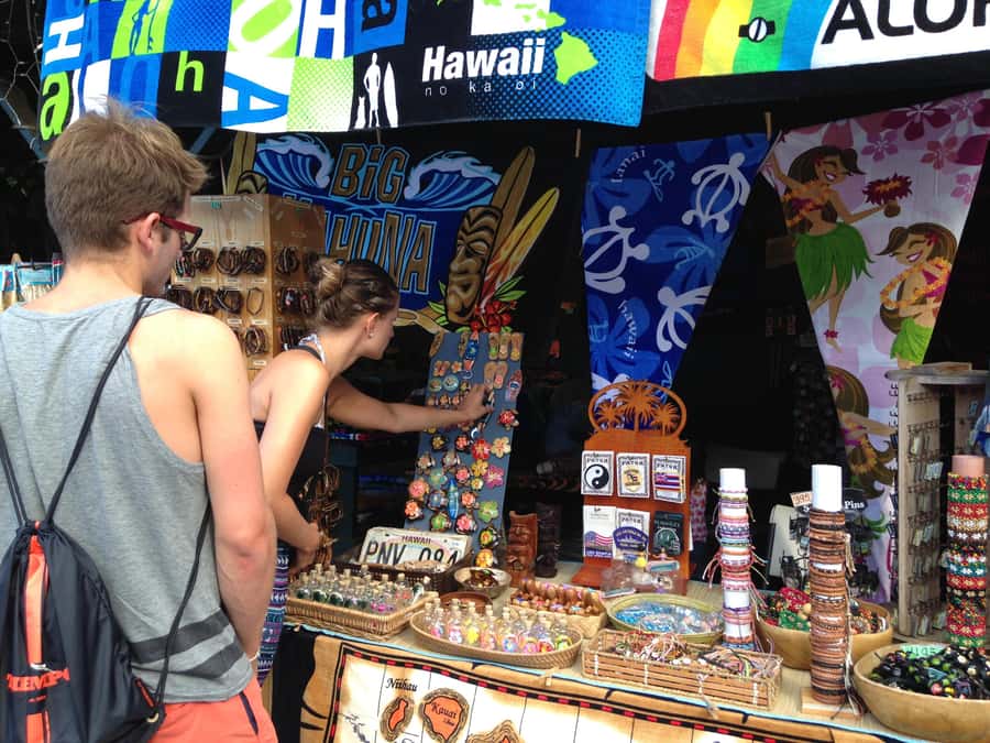 02/03 - 02/09 - Watch Pipeline Surf Challenge ! - Picking your activity at Pupukea and Waimea