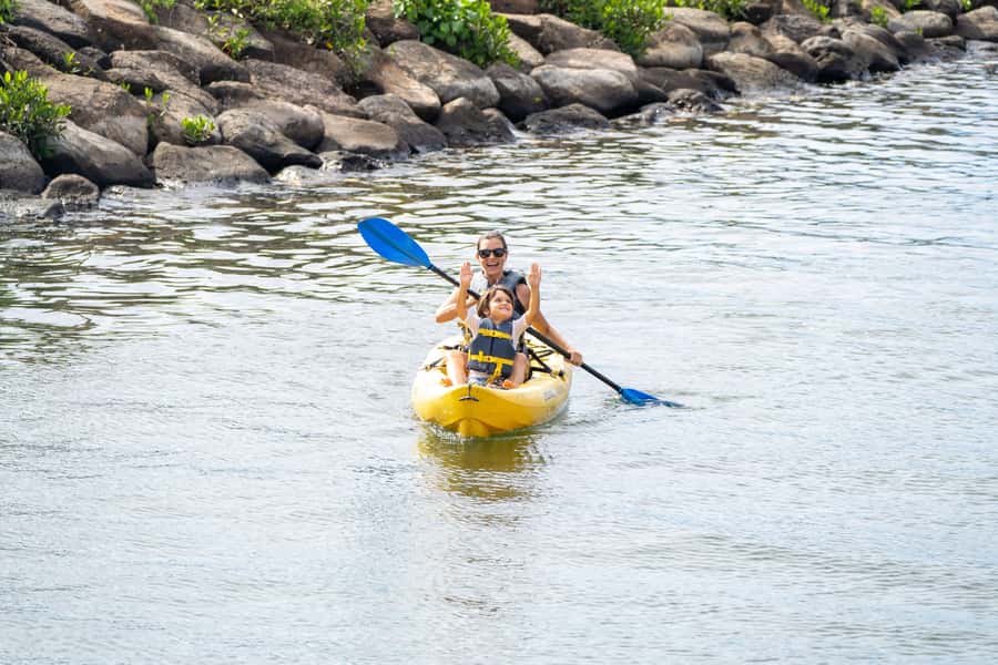02/03 - 02/09 - Watch Pipeline Surf Challenge ! - Haleiwa: the town portion you should protect