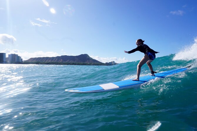 1.5-Hour Semi Private Surfing Lesson in Honolulu - Instructors who keep beginners moving