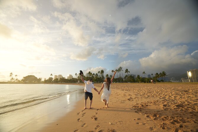 1 Hour Family/Group Photography Honolulu Beautiful and Magical - Group size, comfort, and communication
