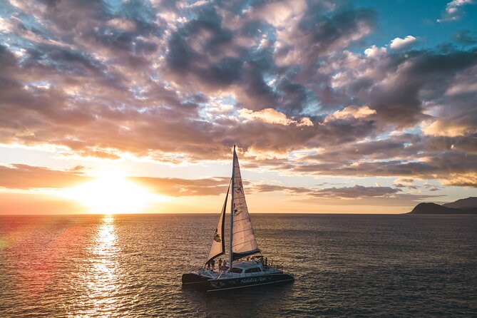 2-Hour Oahu Sunset Catamaran Sail - Sailing Along the Ko Olina Coast