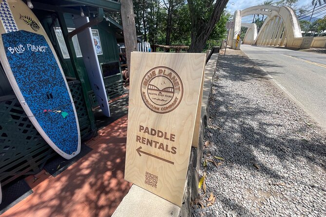 2 hour tandem kayak rental at our private launch area in Hale'iwa - Equipment, safety, and the effort involved