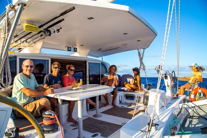 2hr Luxury Private Sailing Catamaran in Waikiki for 1-6 People - The Friday fireworks option