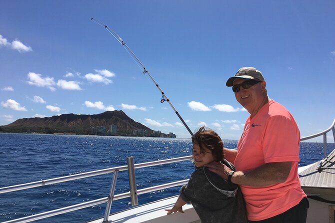 3-Hour Fishing Trip in Waikiki - Who will enjoy this Waikiki fishing trip