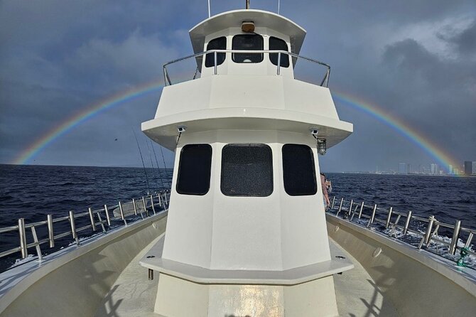 3-Hour Fishing Trip in Waikiki - From Slip F-1 to the Waikiki shoreline