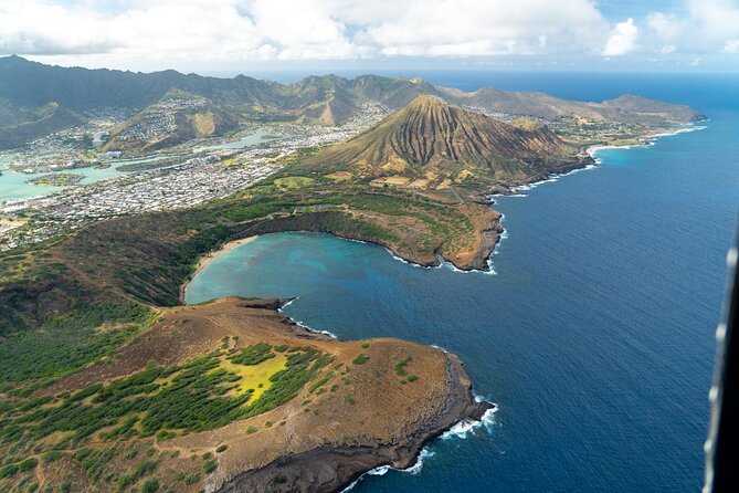 30 Minutes PRIVATE Helicopter Tour in Honolulu - Taking off from 1 Lagoon Drive