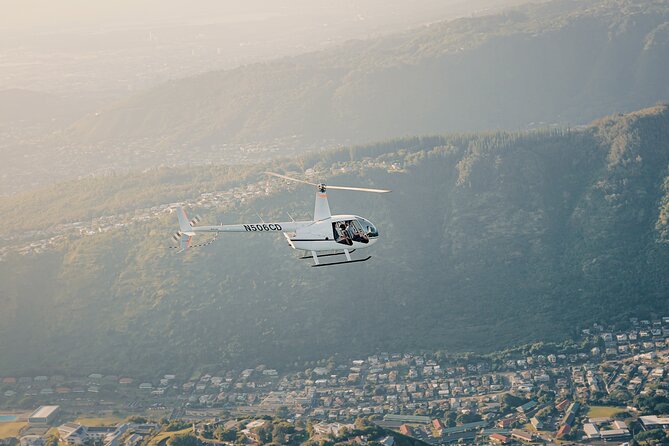 30 Minutes PRIVATE Helicopter Tour in Honolulu - Punch Bowl, Moanalua Gardens, and the mountain side