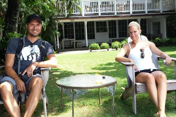 Afternoon at McGarret - Hawaii 5-0 TV Tour - Meeting Shawn Mokuahi Garnett, Cousin Flippa