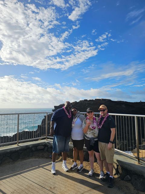 Amazing Circle Island Tour - Waimea Botanical Garden and the waterfall swim