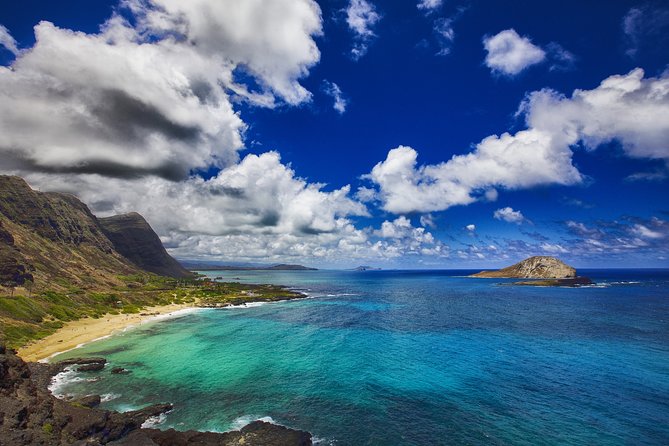 Amazing Oahu Adventure Bundle: 6 Self-Guided Audio Tours - Day three: Manoa, Tantalus, and central Honolulu