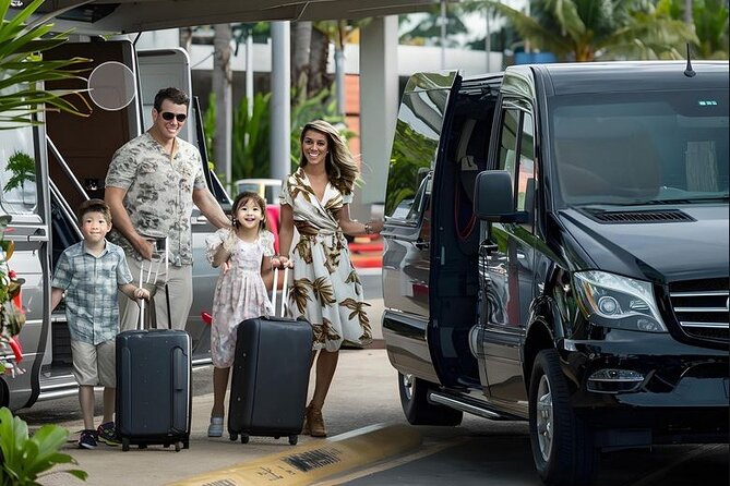 Arrival - Private Transfer Honolulu Airport to Waikiki Hotel - The orchid lei option
