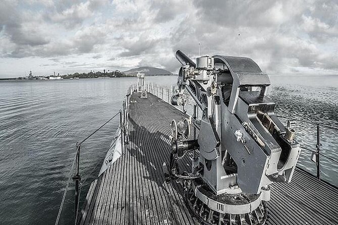 Battleships of WWII at Pearl Harbor from Waikiki - Iolani Palace and the royal center of Honolulu