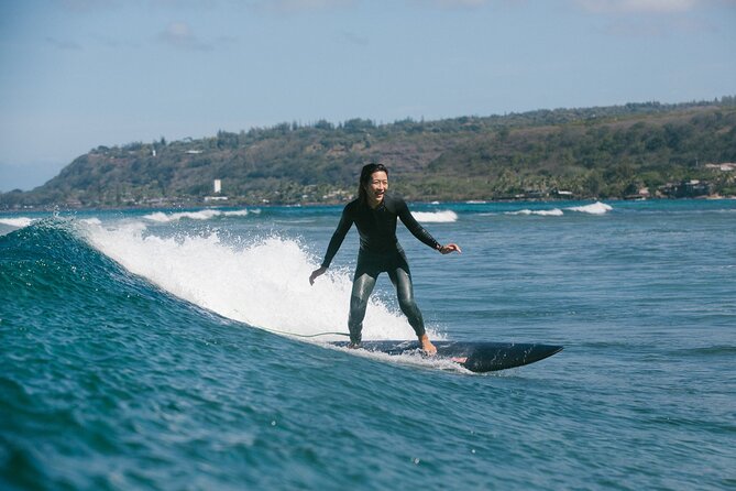 Beginner Surf Lesson in North Shore, Oahu - The North Shore Setting and Sea Turtle Chance