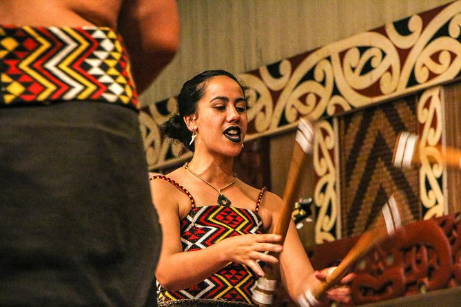 Best of Oahu: Pearl Harbor, Arizona Memorial and the Polynesian Cultural Center - Tropical Farms: a short North Shore-flavored pause