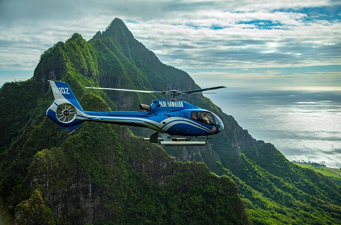 Blue Skies of Oahu Helicopter Tour - Hanauma Bay and Oahu’s eastern beaches