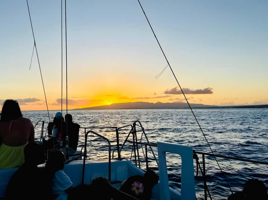 BYOB Weekend Sightseeing Sail towards Diamond Head - Finding Island Magic at Prince Waikiki