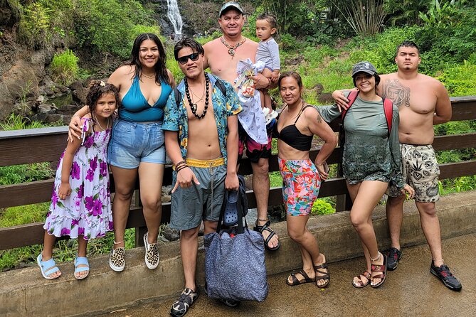 Byodo Temple and Waimea Botanical Garden Tour - Two hours at Waimea Valley