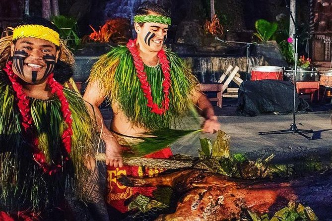 Chief's Luau Admission - Dinner: what the buffet adds to the experience
