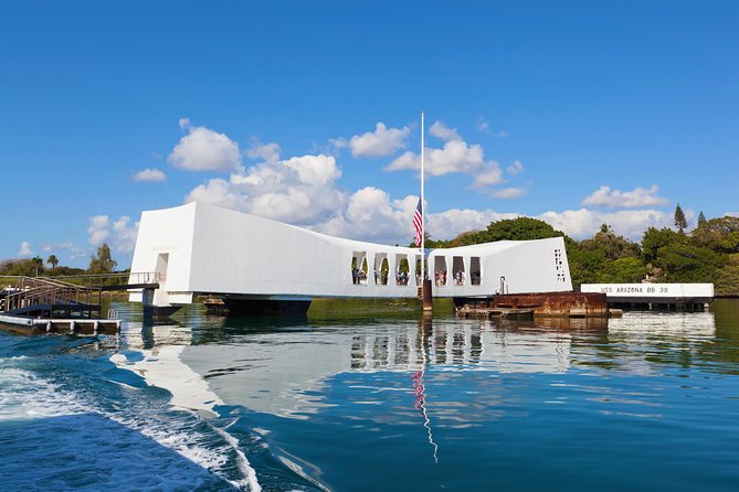 Chief's Official Pearl Harbor Self-Guided Multimedia Tour - Why the self-guided format works