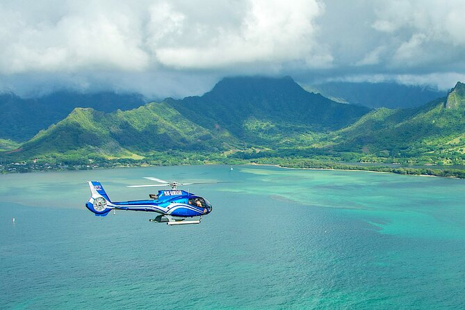 Complete Island Oahu Helicopter Tour - A small aircraft makes the ride more personal