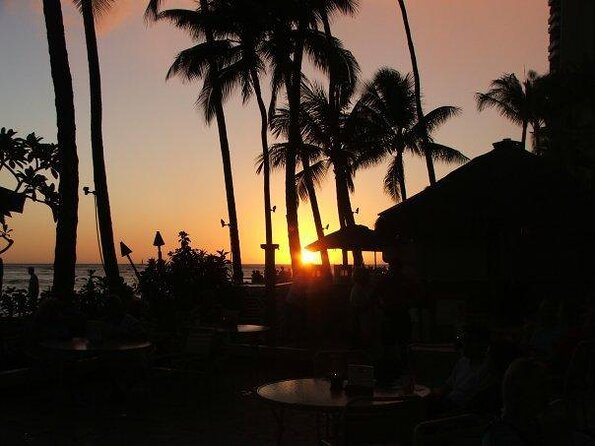 Creative Soul Scavenger Hunt of Waikiki Oahu - A Waikiki Hunt Built Around Your Team