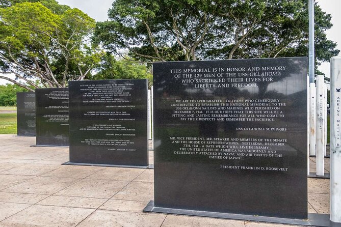 Deluxe Arizona Memorial and USS Missouri Battleship Tour - What the guide adds, and what the guide does not