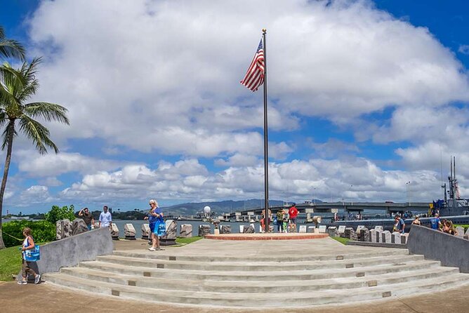 Deluxe Pearl Harbor, Arizona Memorial, and Visitor Center Tour - The film and Navy shuttle to the Arizona