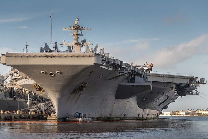 Deluxe Pearl Harbor USS Arizona Memorial and Honolulu City Tour - The Honolulu drive adds royal history, but keep expectations modest