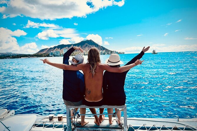 Deluxe Turtle Snorkeling Escapade at Waikiki - Pickup from Waikiki and the early harbor routine
