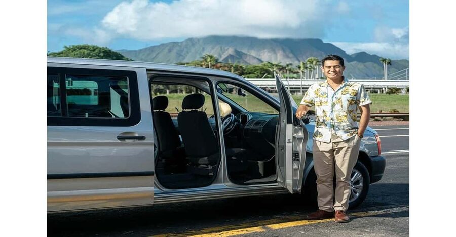DEPARTURE-Private Transfer waikiki to HNL airport by minivan - The $70 price and what it really covers