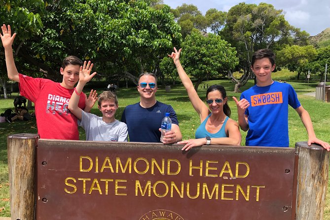 Diamond Head Bike to Hike and Local Lunch - Lunch after the climb