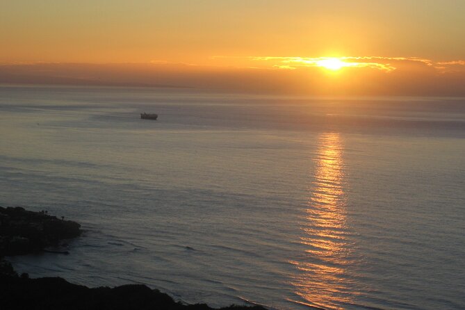 Diamond Head Shuttle with Malasada - Views Over Waikiki and the Pacific