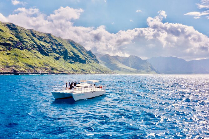 Dolphin Watching and Snorkeling on the West Coast of Oahu - Crew care makes a difference