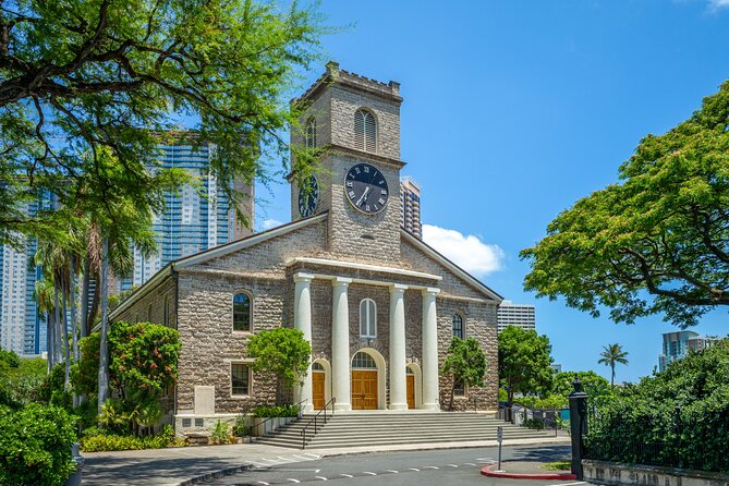 Downtown Honolulu Self Guided Walking Audio Tour - Patsy Takemoto Mink and Isamu Noguchi’s Sky Gate