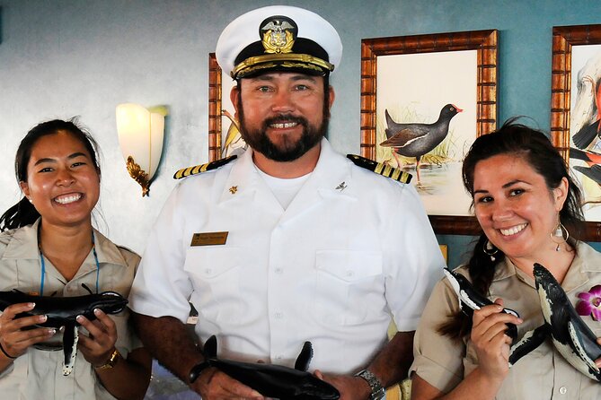 Early Bird Whale Watching Cruise from Waikiki - What the naturalist adds to the cruise