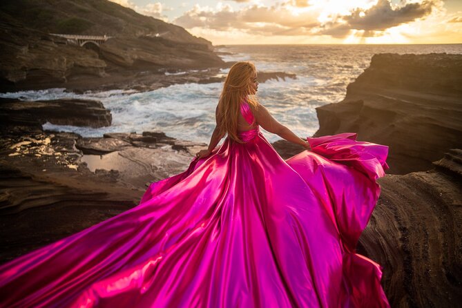 Flying Dress Photoshoot on Oahu - Clothing, hair, and small details that matter
