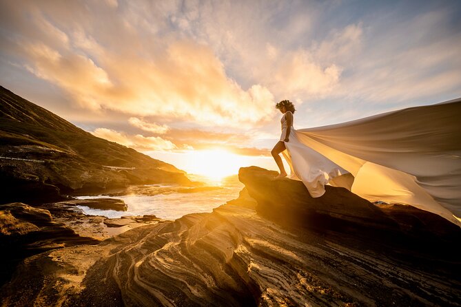 Flying Dress Photoshoot on Oahu - Price, value, and what to confirm
