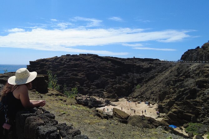 Full-Day Circle Island Guided Tour of Oahu - Surf beaches and Haleiwa Beach Park