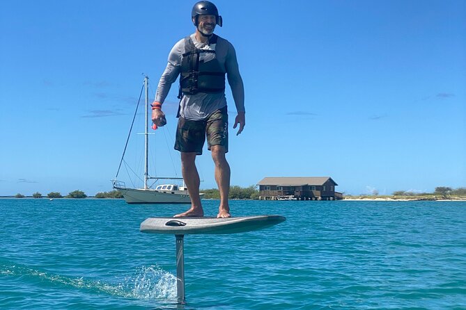 Group of 2 + mid length eFoil experience Honolulu HAWAII - Learning to fly above the water at Sand Island