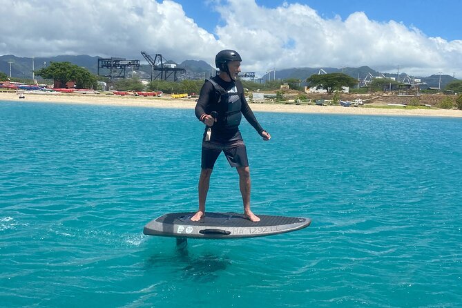 Group of 2 + mid length eFoil experience Honolulu HAWAII - The first 15 to 30 minutes: ground school before the water