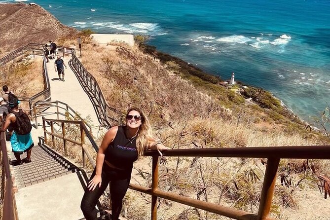 Half-Day Hiking Tour to Diamond Head and Makapuu Lighthouse - What the guides add between the trailheads