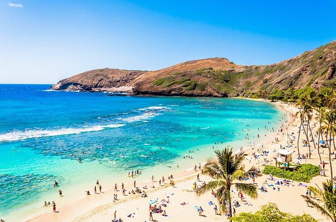 Hanauma Bay Experience with Admission Ticket and Equipment - Timing, operating days, and group size