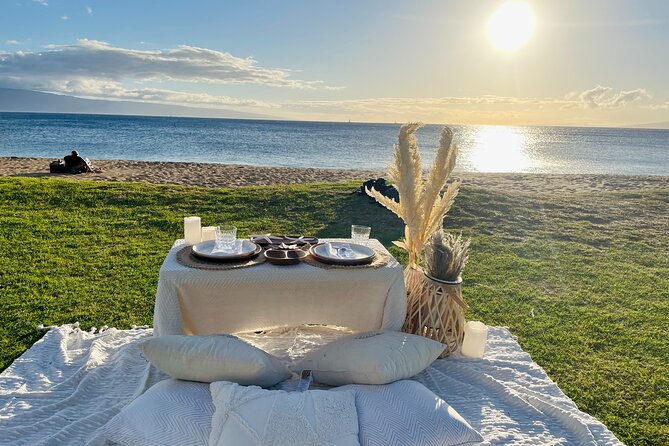 Hawaii Beach Picnic Date - The Food, From Charcuterie to Cake