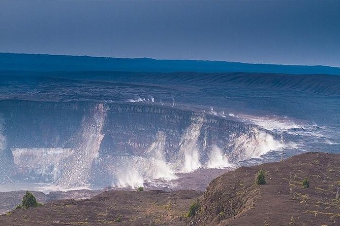 Hawaii Volcanoes National Park Experience Departing from Oahu - Punaluʻu Bake Shop: lunch with a time limit