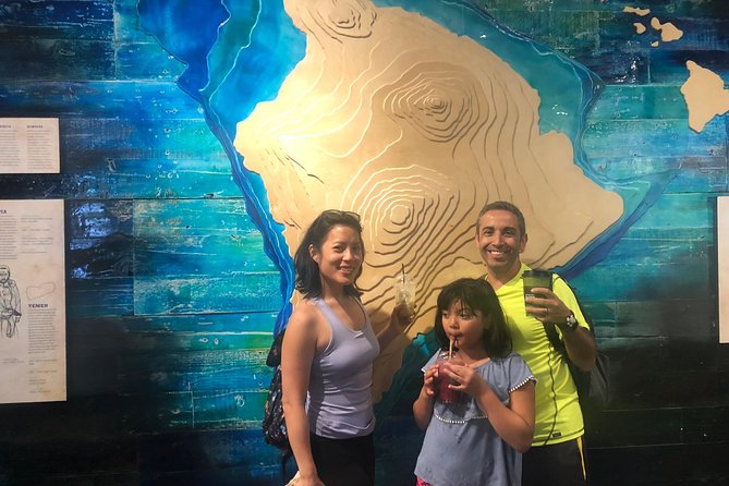 Hawaiian Food Tour by Bike in Oahu - Kelly’s guiding style and the small-group setup