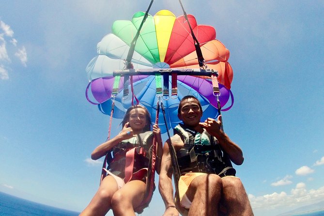Hawaiian Parasail Since 1977 - Flying above Waikiki with Hawaiian Parasail