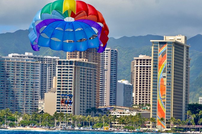 Hawaiian Parasail Since 1977 from Waikiki Beach - Who Should Book This Flight