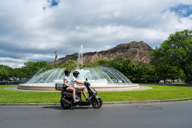 Hawaiian Style Scooter Ride around O'ahu for the Day - Picking up your scooter on Lemon Road