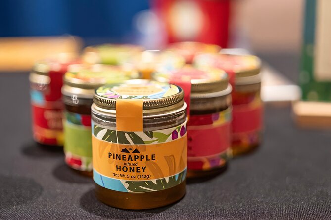 Honey Flight & Bites: The Best Honey Tasting in Hawaii - Inside the small tasting room
