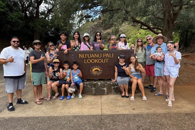 Honolulu Airport Shuttle & Circle Island Tour - Starting with Diamond Head and the southeastern coast